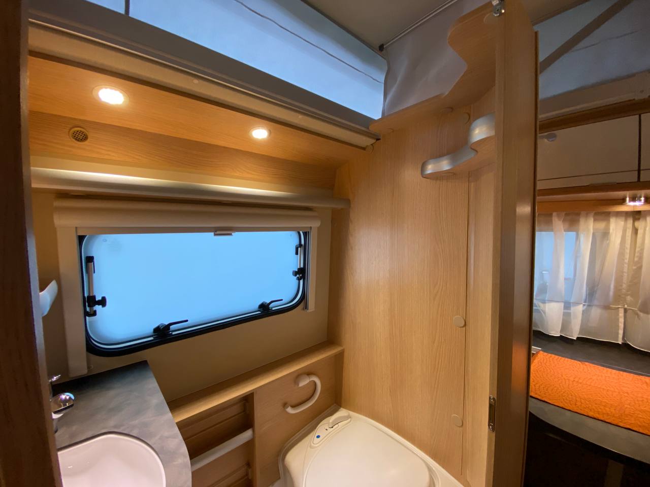 Eriba Touring 430 фотография номер 23912