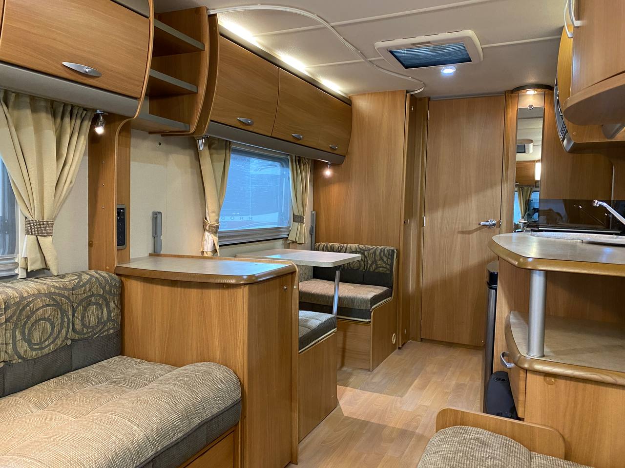 Swift Challenger 530 2010 фотография  номер 34244