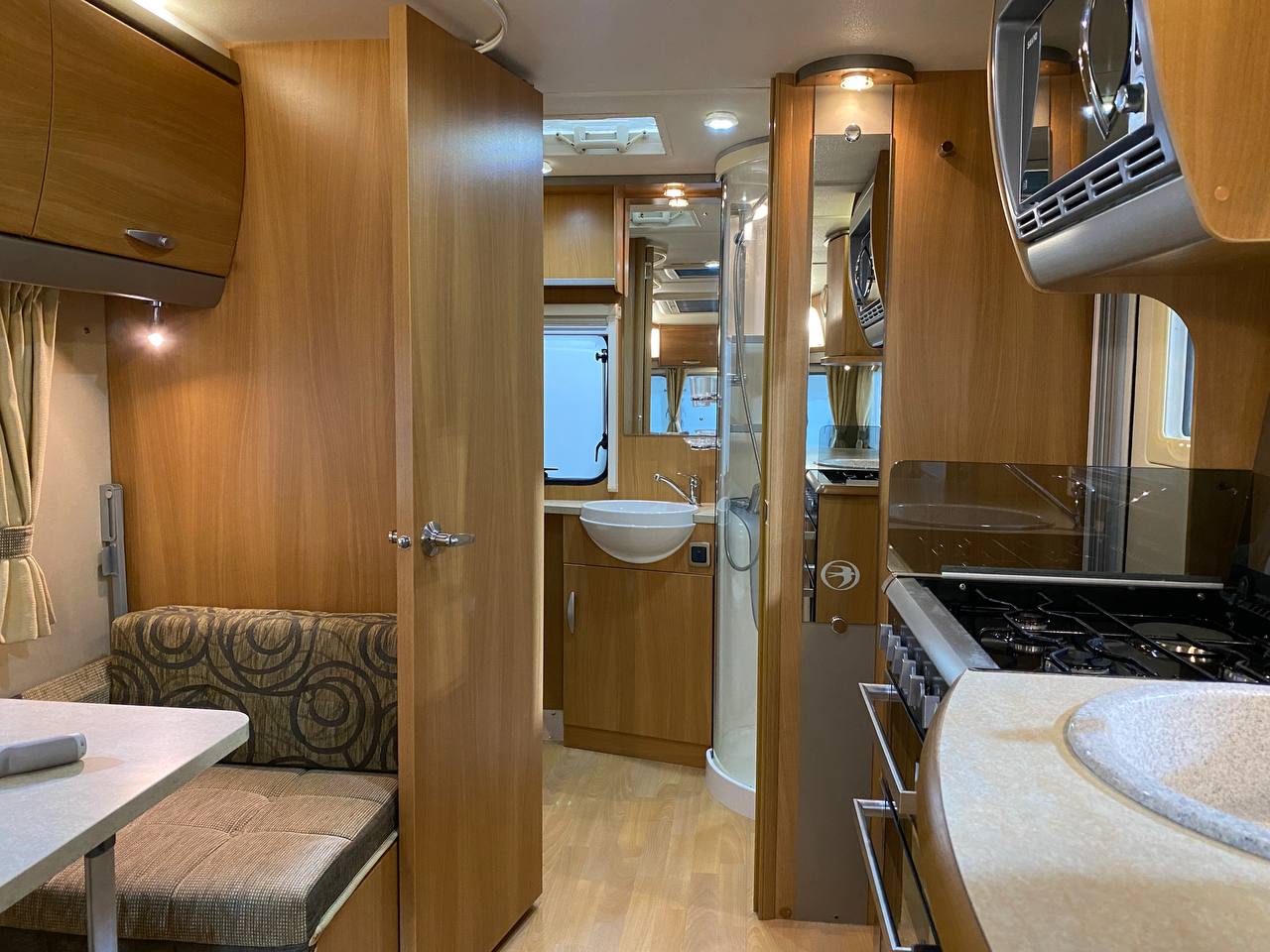 Swift Challenger 530 2010 фотография  номер 34258