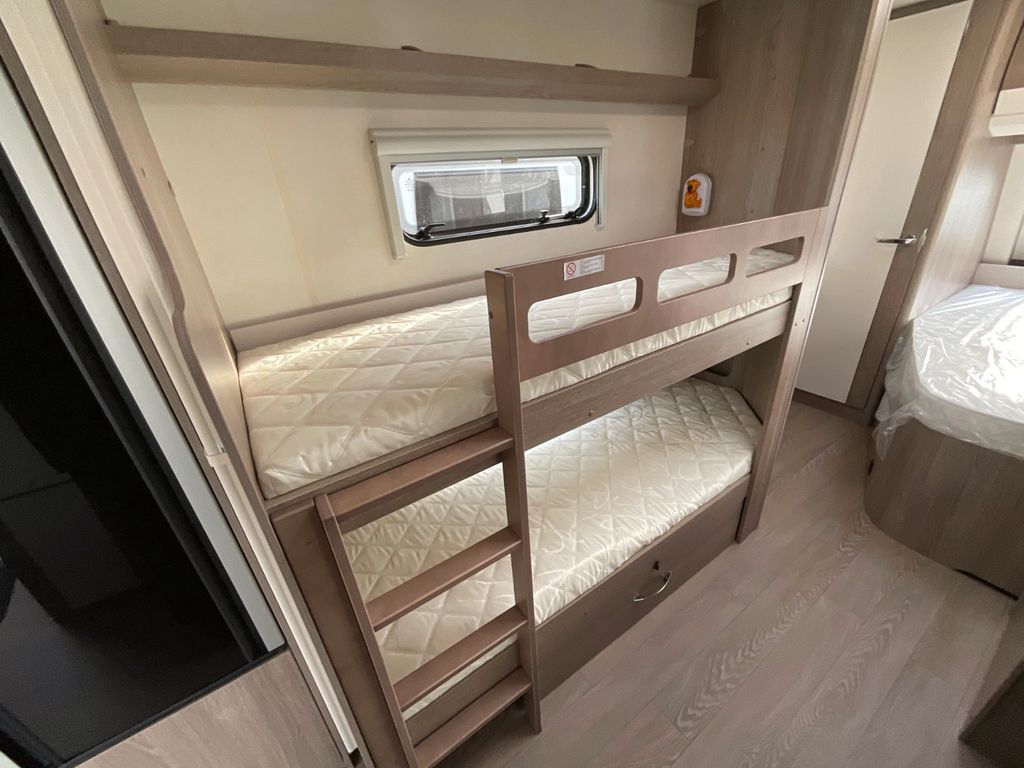 Hobby Prestige 720 UKFe фотография номер 30647