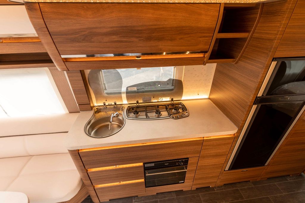 Tabbert Puccini 685 DF 2.5 фотография  номер 31717