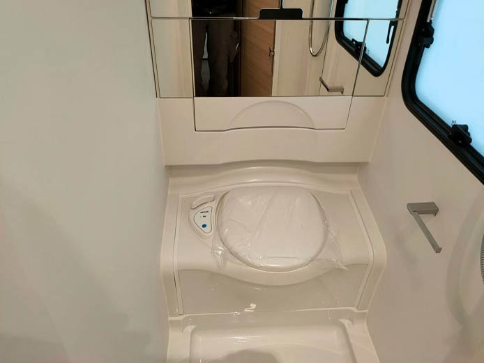 Adria Altea 402 PH фотография  номер 32217