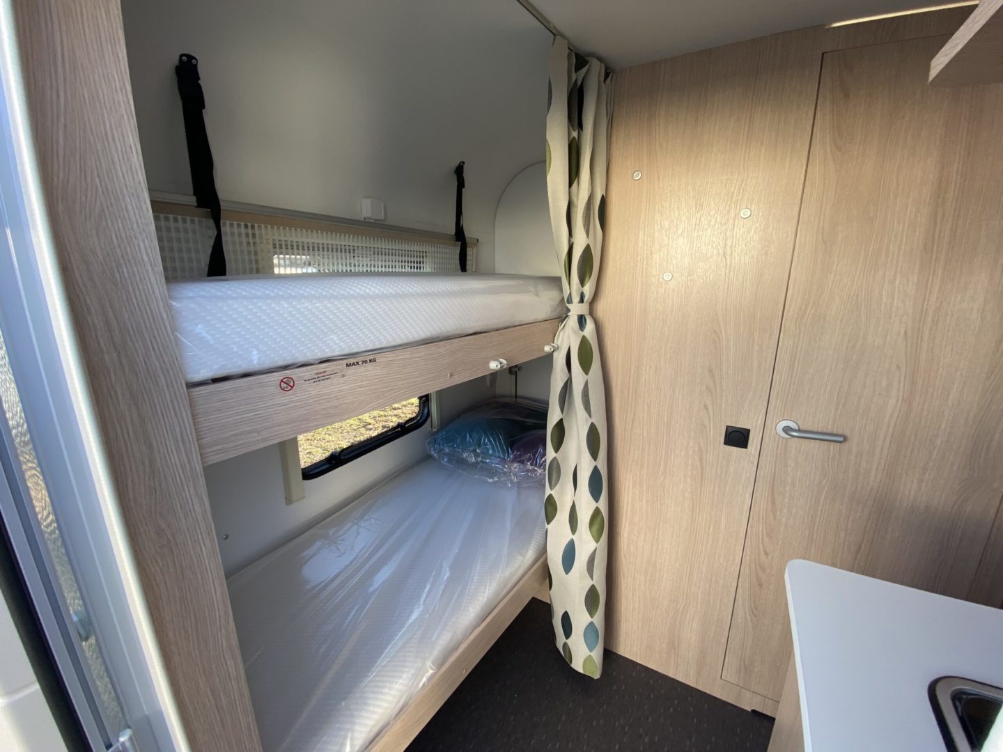 Adria Aviva 400 DK фотография  номер 32004