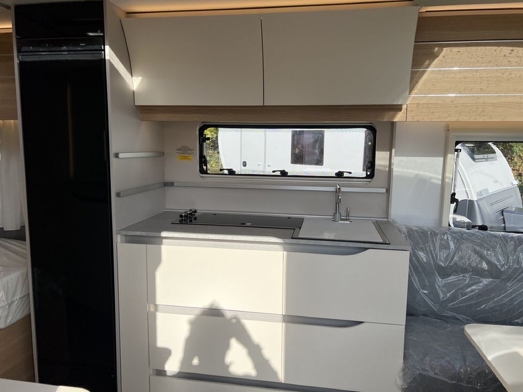 Adria Adora 522 UP фотография номер 32579
