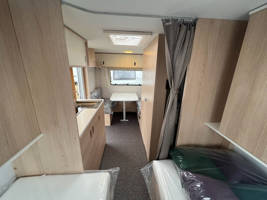 Adria Aviva 492 LU фотография  номер 32129