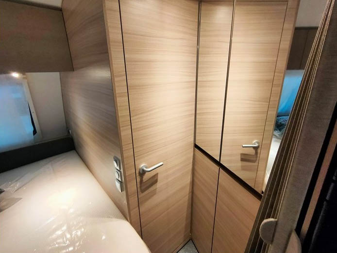 Adria Altea 402 PH фотография  номер 32215