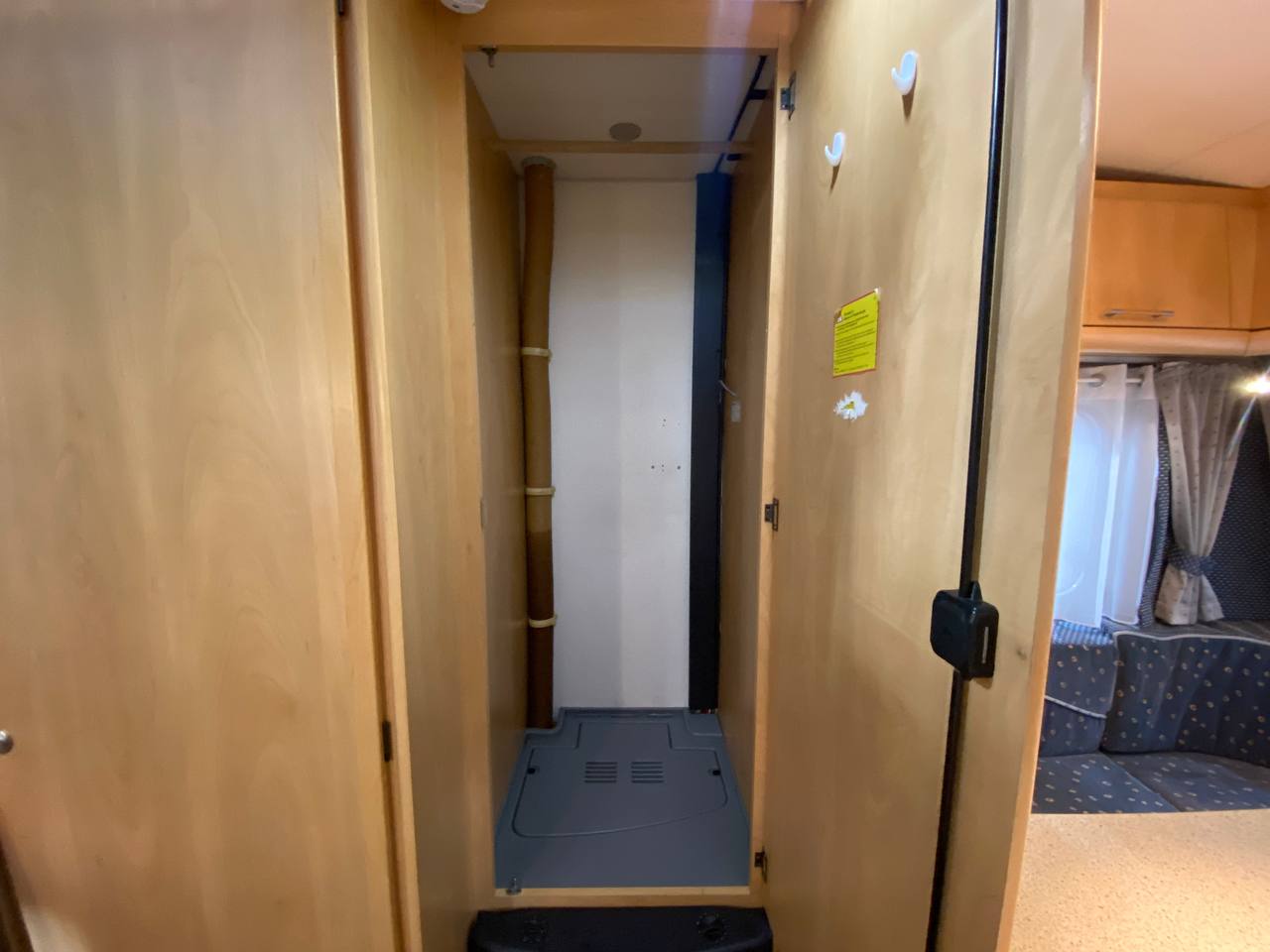 Burstner Ventana 480 TK 2002 фотография  номер 33466