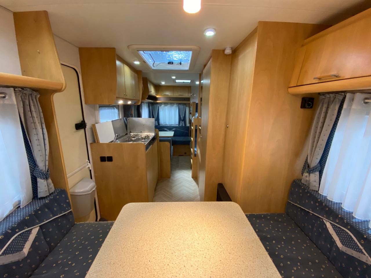 Burstner Ventana 480 TK 2002 фотография  номер 33453