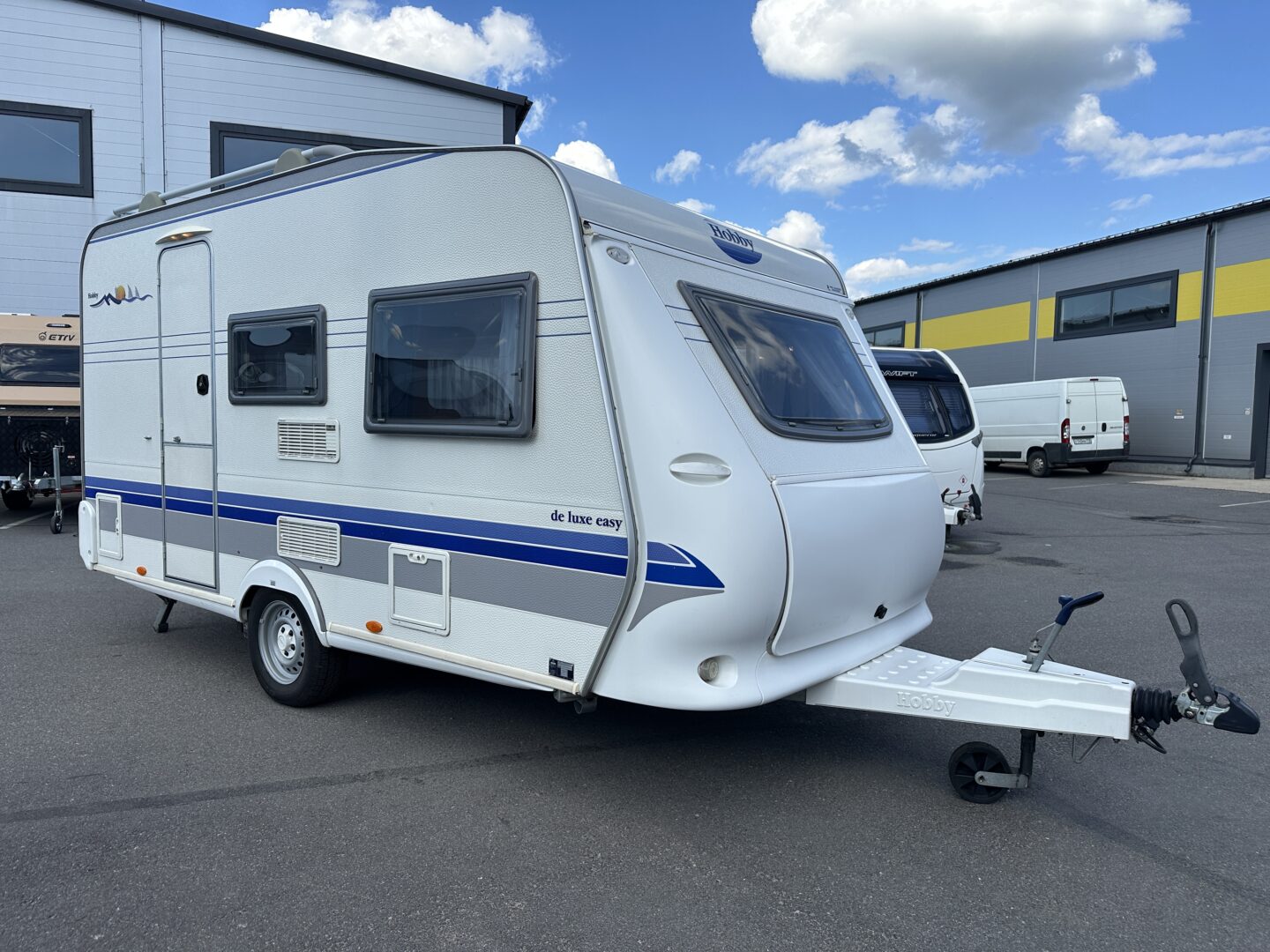 Hobby De Luxe Easy 400 SF 2004 фотография  номер 54574