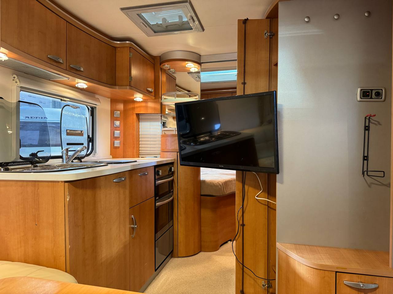Knaus StarClass 550 2006 фотография  номер 37954