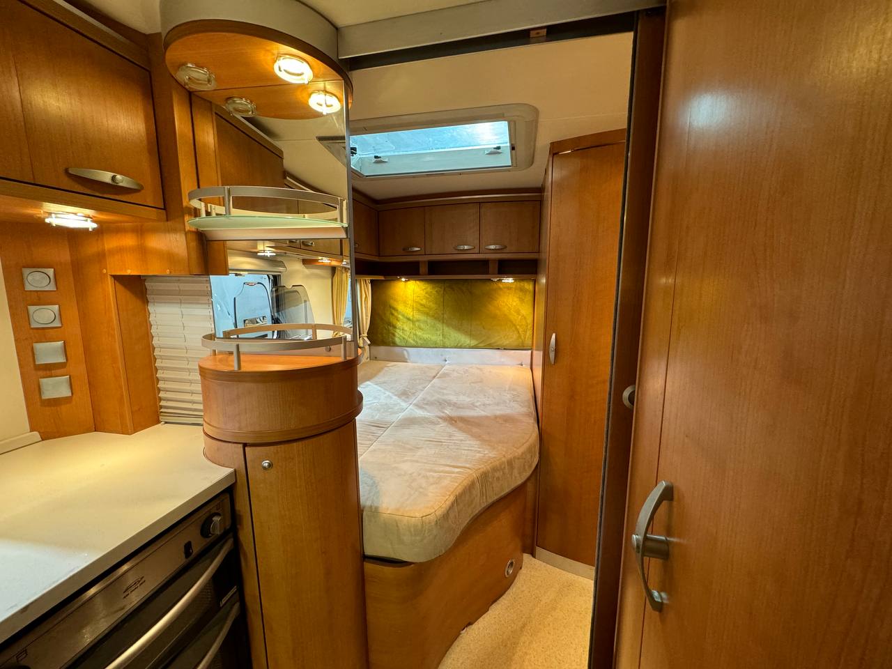 Knaus StarClass 550 2006 фотография  номер 37955