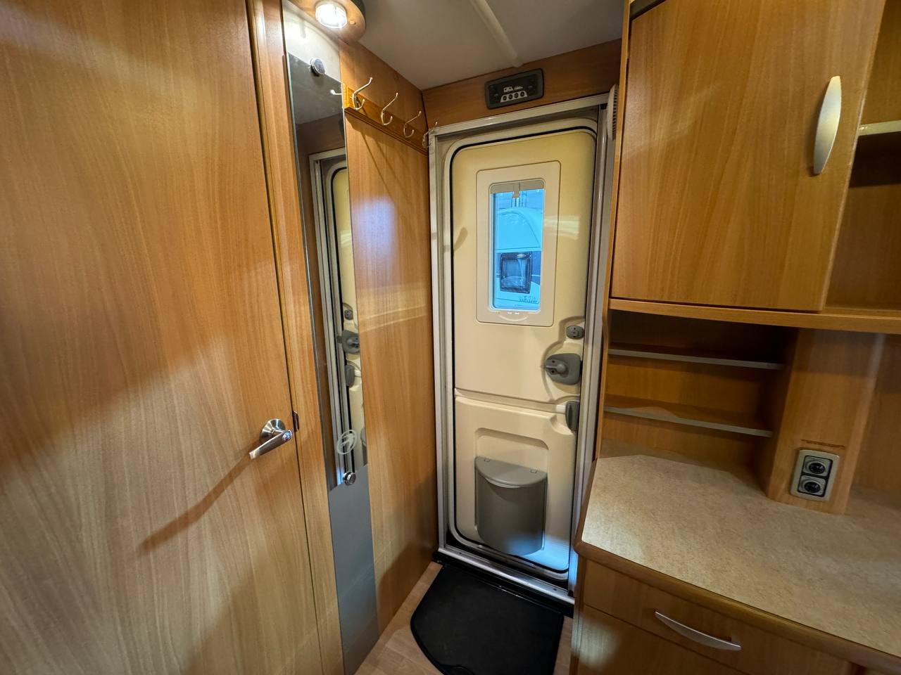 Swift Challenger 480 2010 фотография  номер 40762