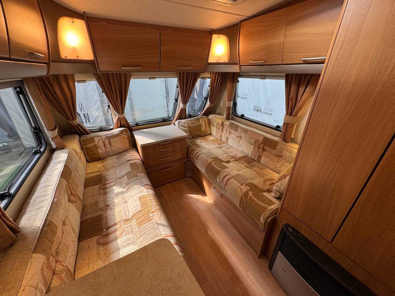 Swift Charisma 540 2009 фотография  номер 45743