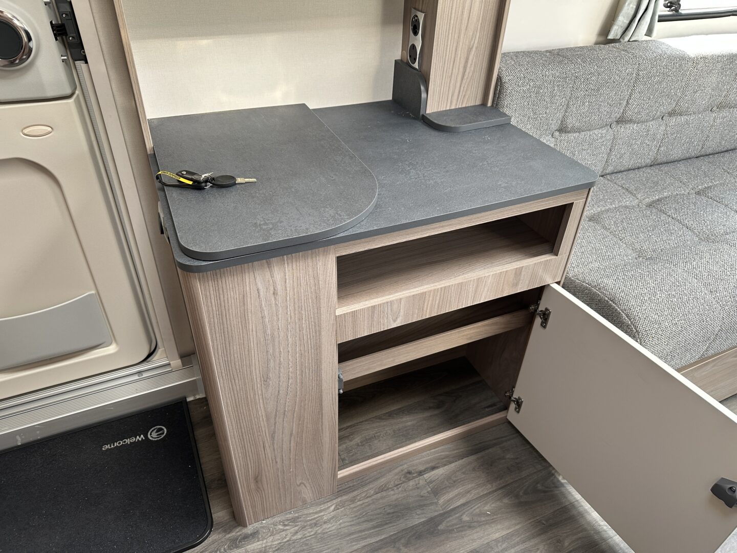 Swift Sprite Alpine 2 2023 фотография  номер 55394