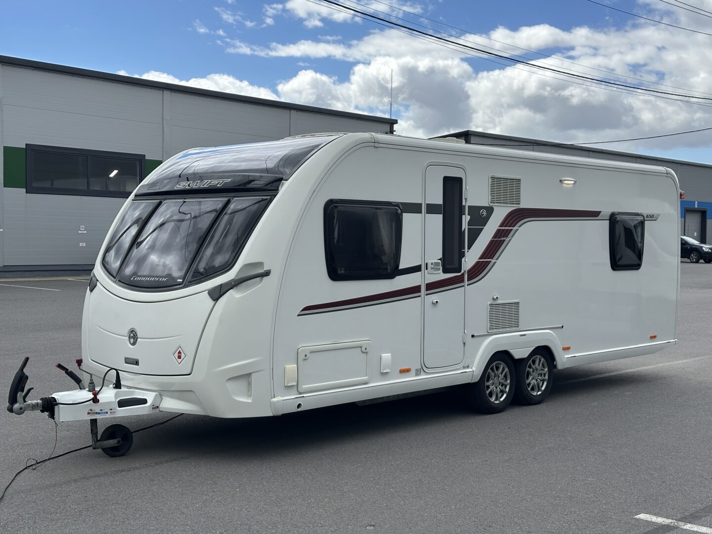 Swift Conqueror 650 2016