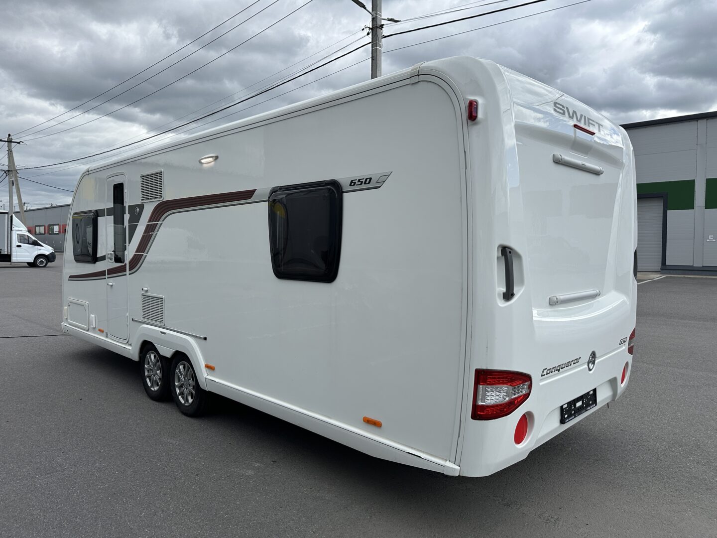 Swift Conqueror 650 2016 фотография  номер 54341