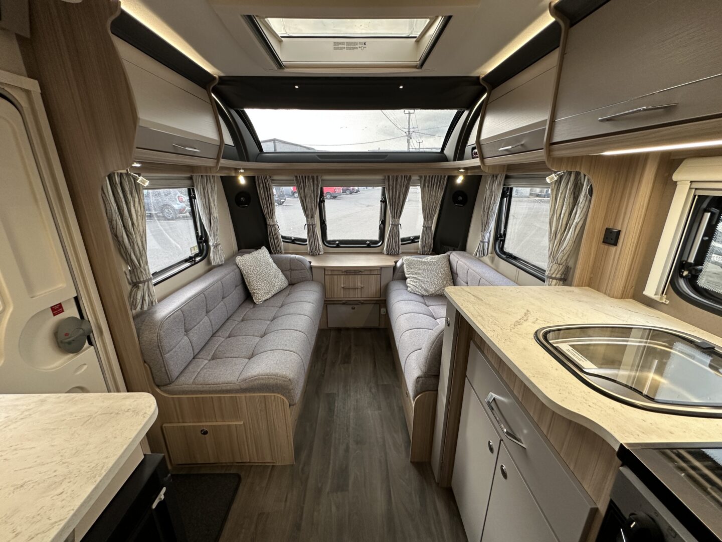 Coachman Acadia 575 2022 фотография  номер 54892