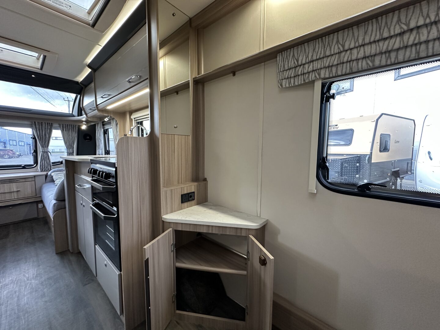 Coachman Acadia 575 2022 фотография  номер 54910