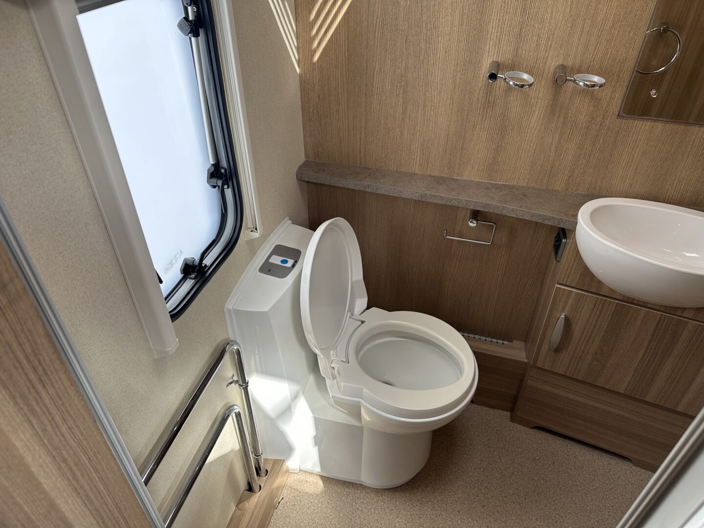 Sterling Elite Amber 2012 фотография  номер 55132