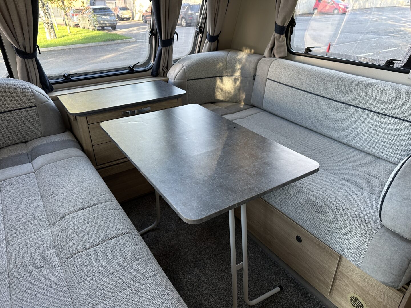 Elddis Chatsworth 868 2020 фотография  номер 56116