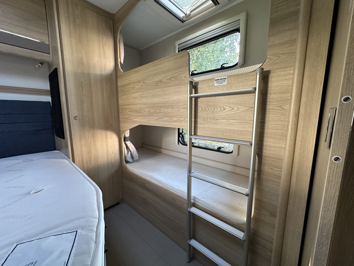 Elddis Chatsworth 868 2020 фотография  номер 56139