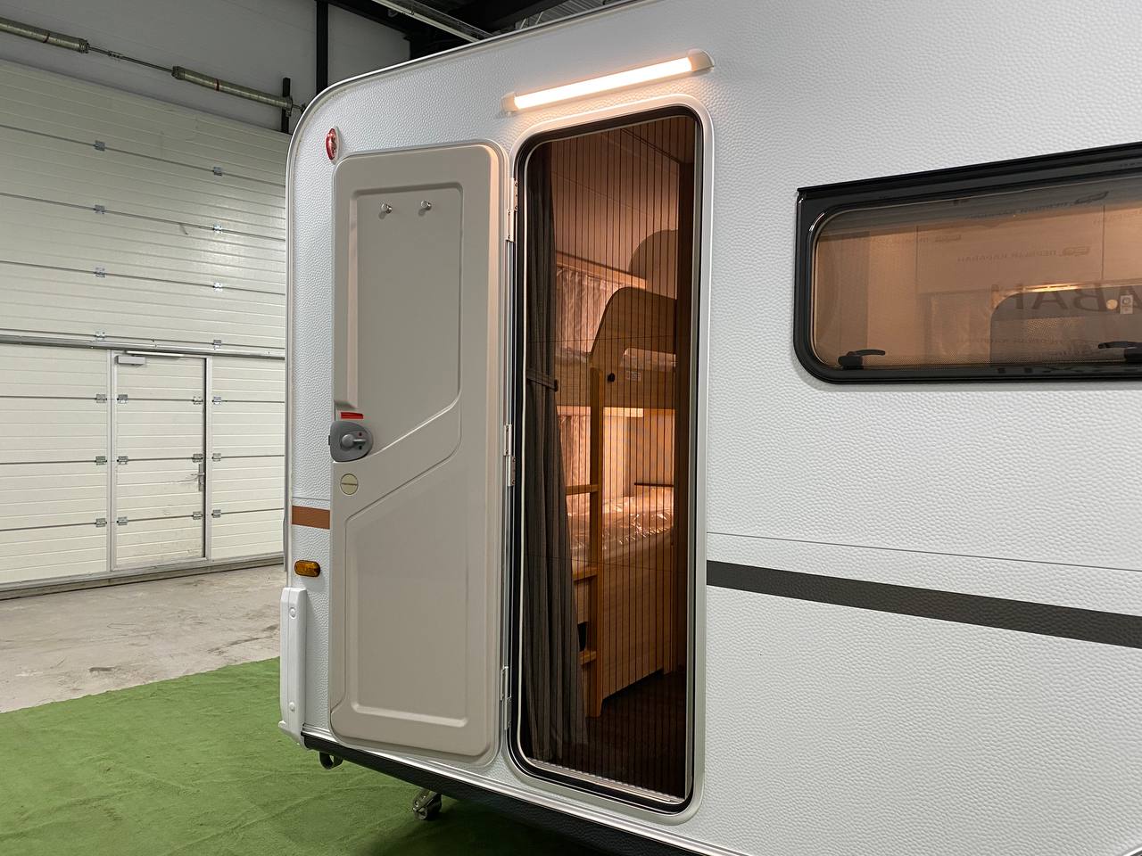 Weinsberg CaraCito 470 QDK фотография номер 26200