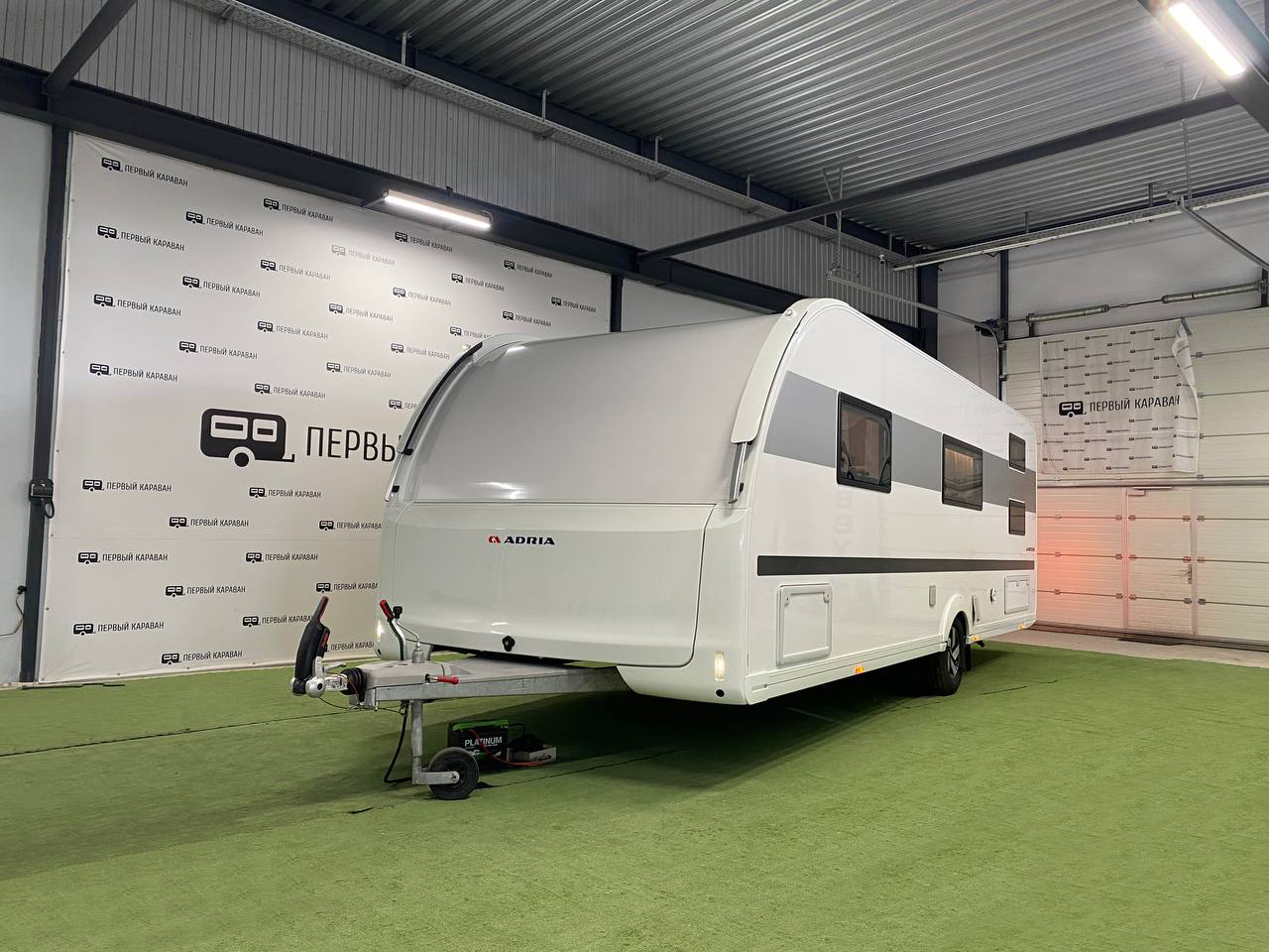 Adria Alpina 663 PT фотография номер https://admin.1caravan.ru/wp-content/uploads/2023/03/1-14.jpg
