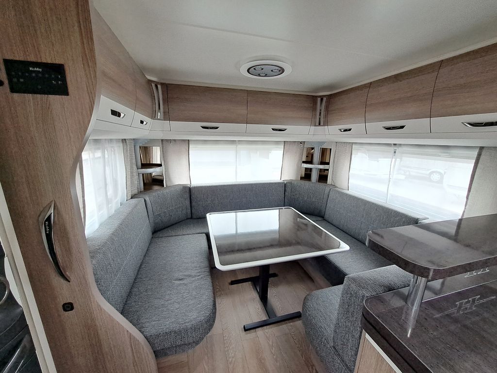 Hobby Prestige 620 CL фотография номер 30572
