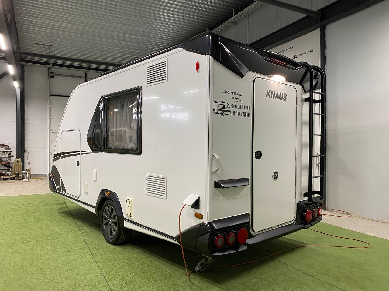 Knaus Sport&Fun 480 QL Black Selection фотография номер 31180