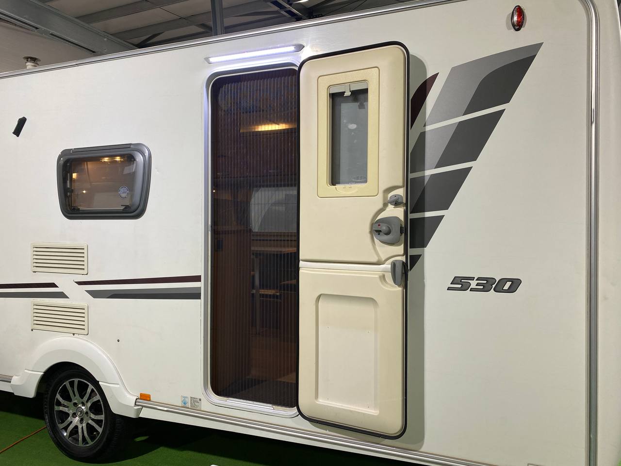 Swift Challenger 530 2010 фотография номер 34235