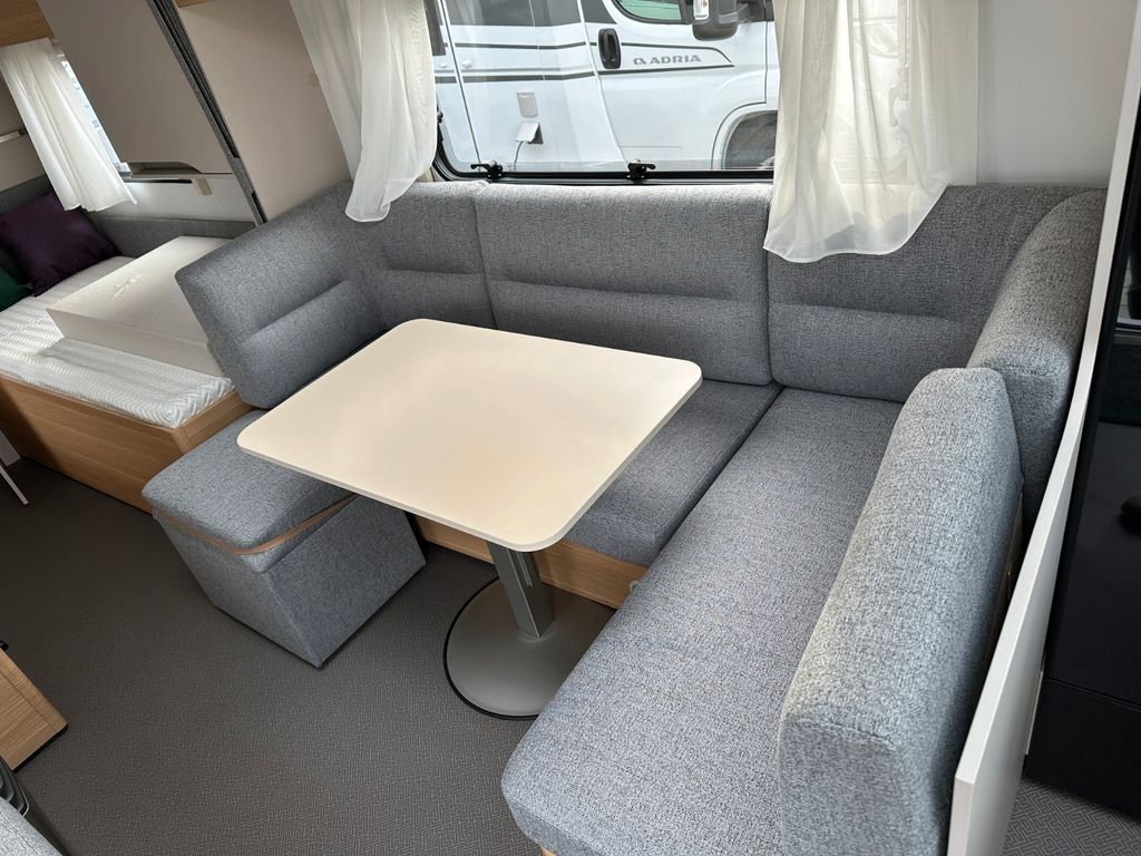 Adria Adora 613 HT фотография номер 34326