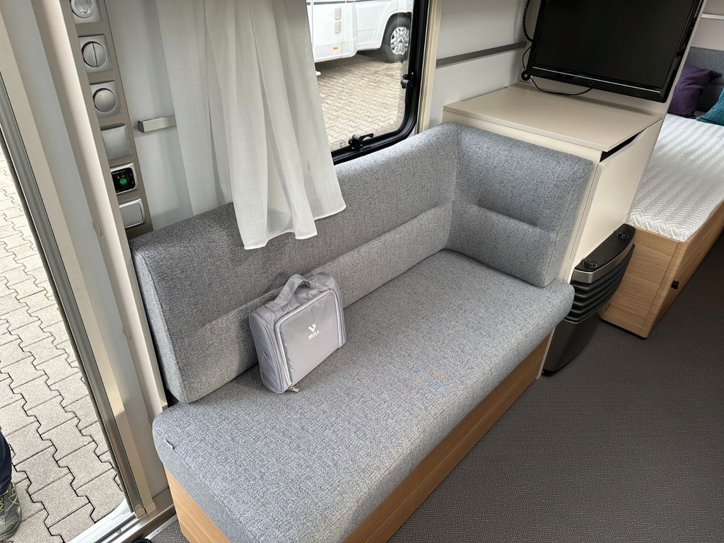 Adria Adora 613 HT фотография номер 34327