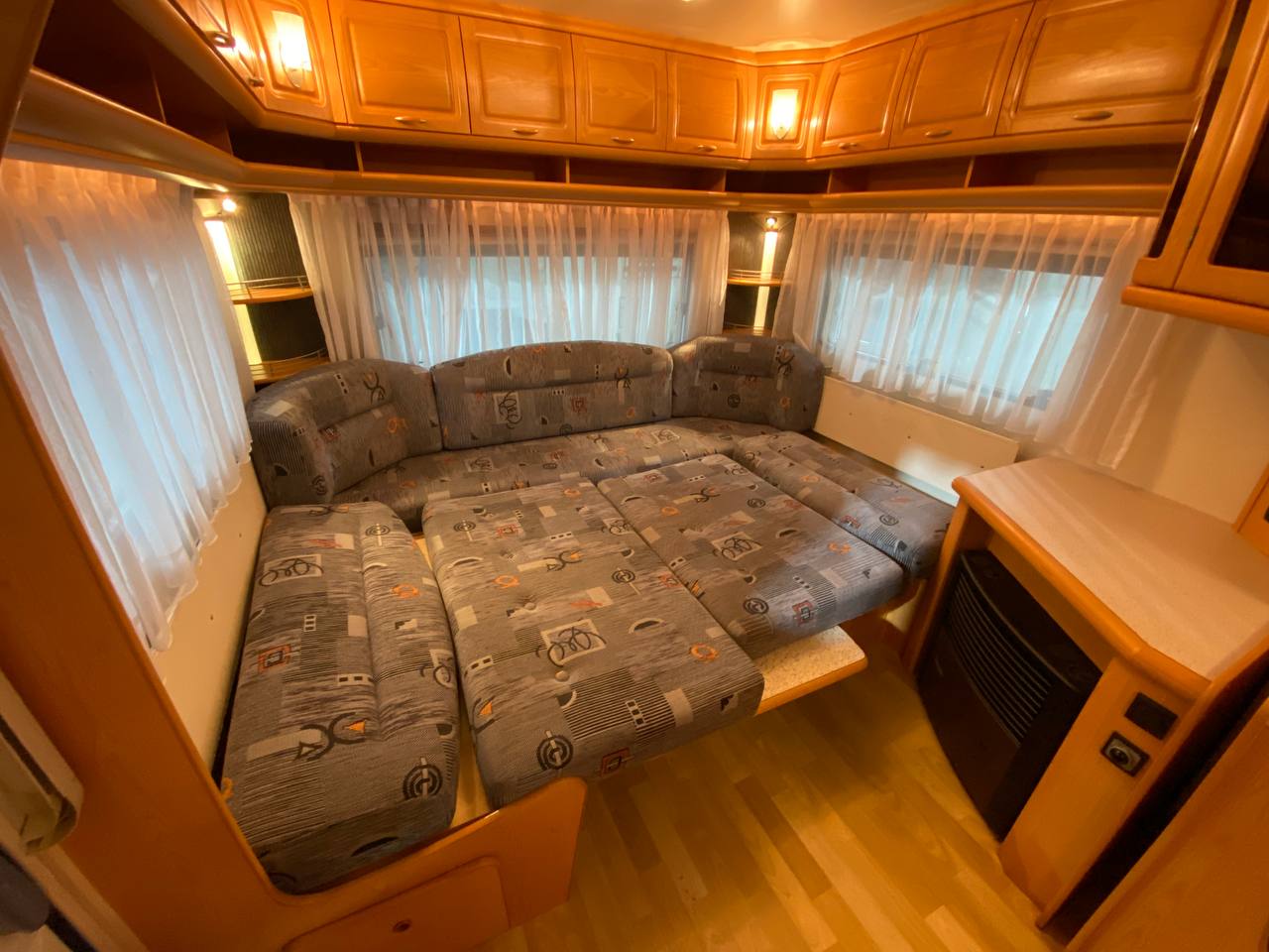 Hobby Prestige 720 UML 2005 фотография номер 34796