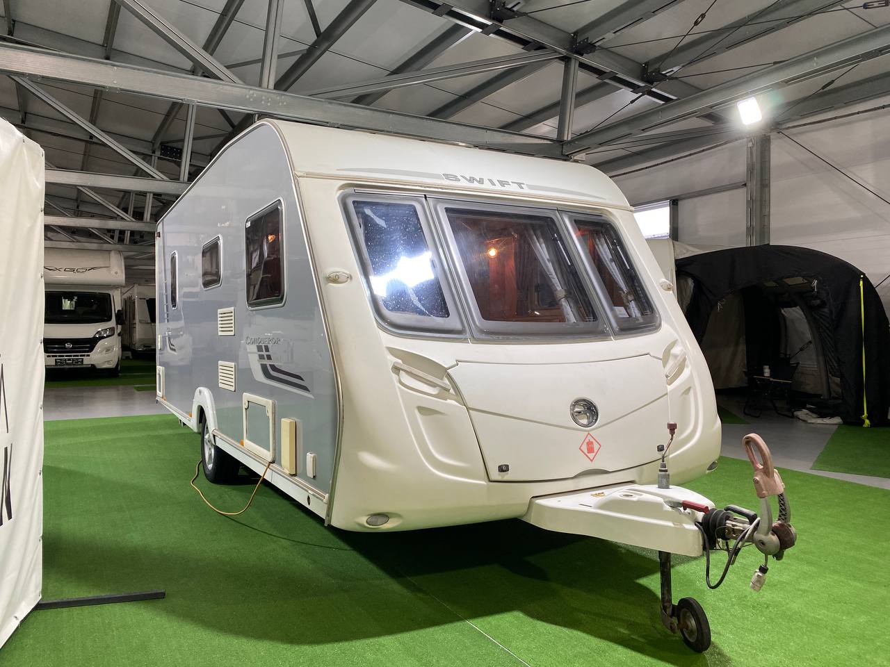 Swift Conqueror 540 2008 фотография номер 35328