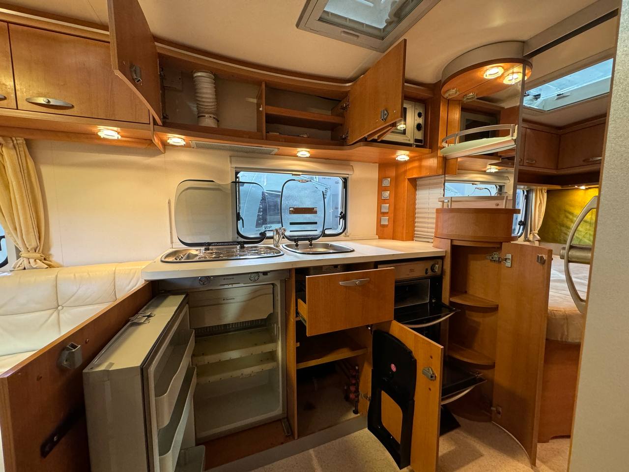 Knaus StarClass 550 2006 фотография номер 37946