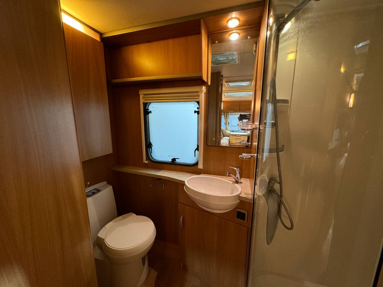 Swift Challenger 480 2010 фотография номер 40767