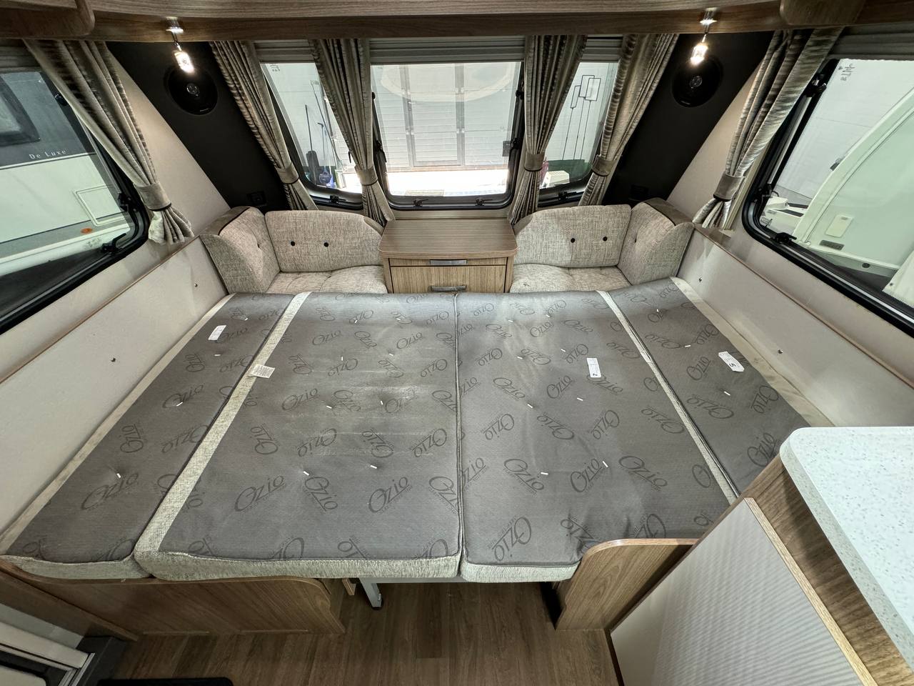 Coachman Laser 675 2017 фотография номер 40178