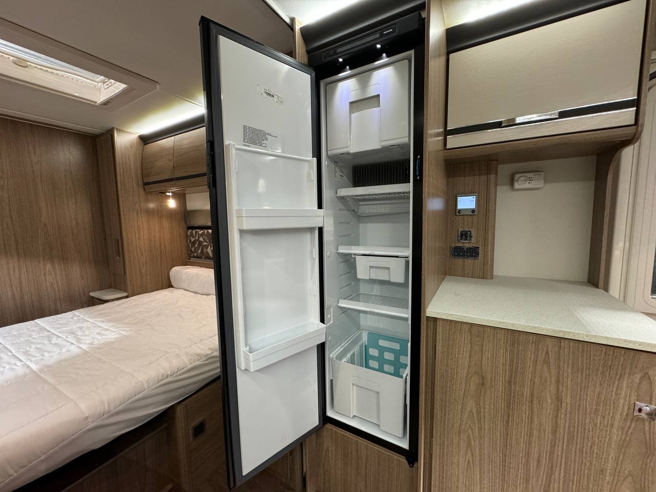 Coachman Laser 675 2017 фотография номер 40187