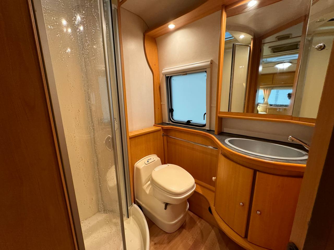 Geist LV 485 2004 фотография номер 42277