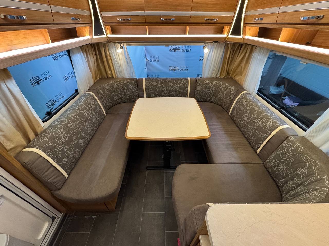 Dethleffs Nomad 560 FR 2014 фотография номер 43884