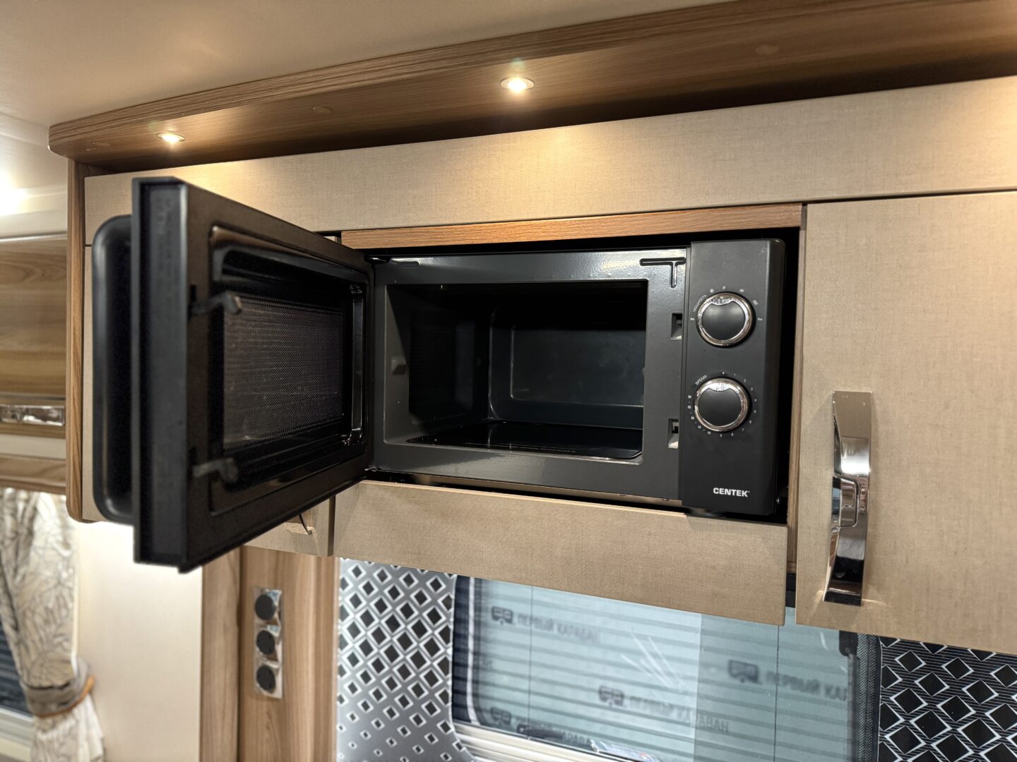 Swift Challenger Hi-Style 480 2019 фотография номер 51243