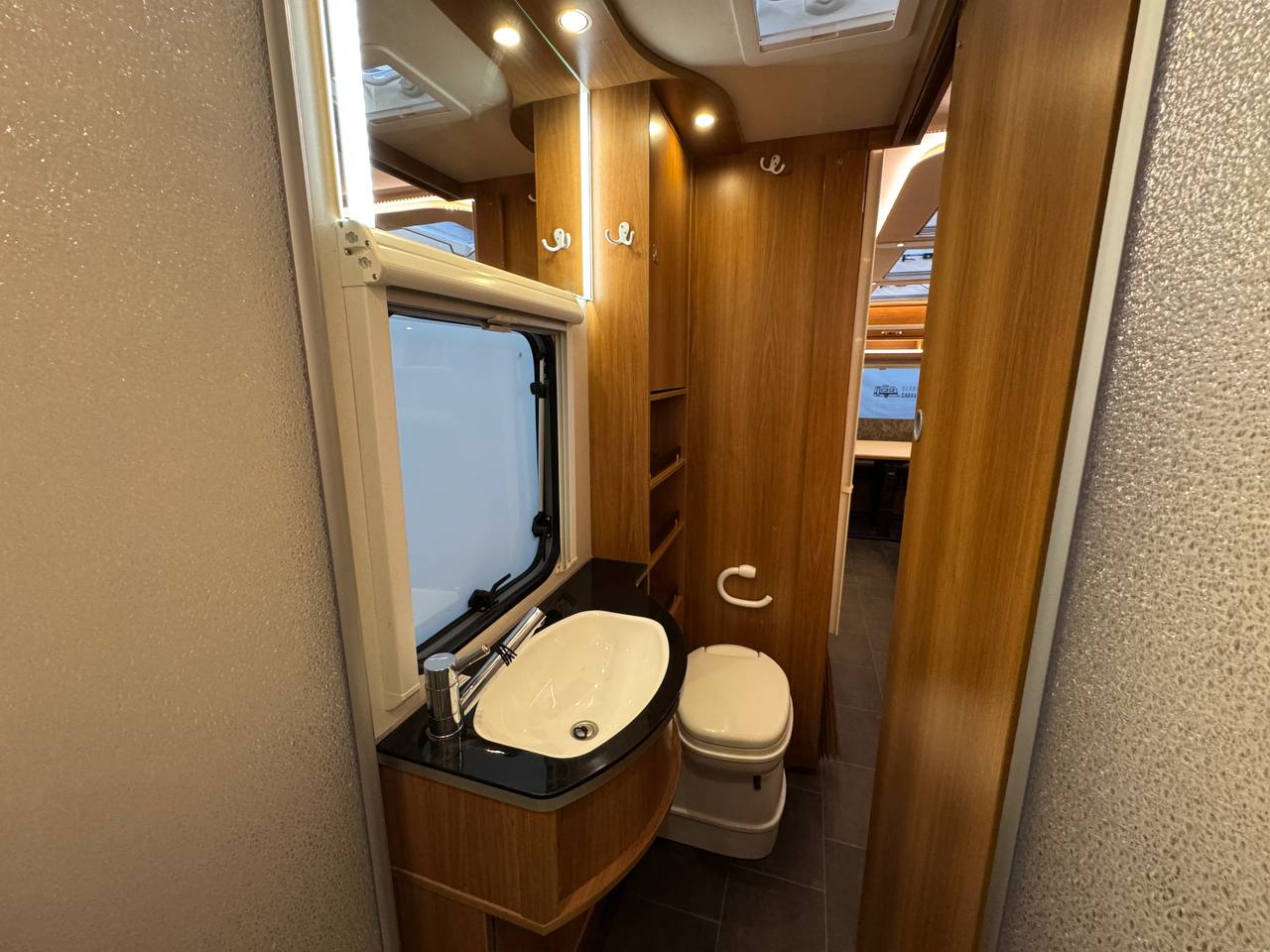 Dethleffs Nomad 560 FR 2014 фотография номер 43910