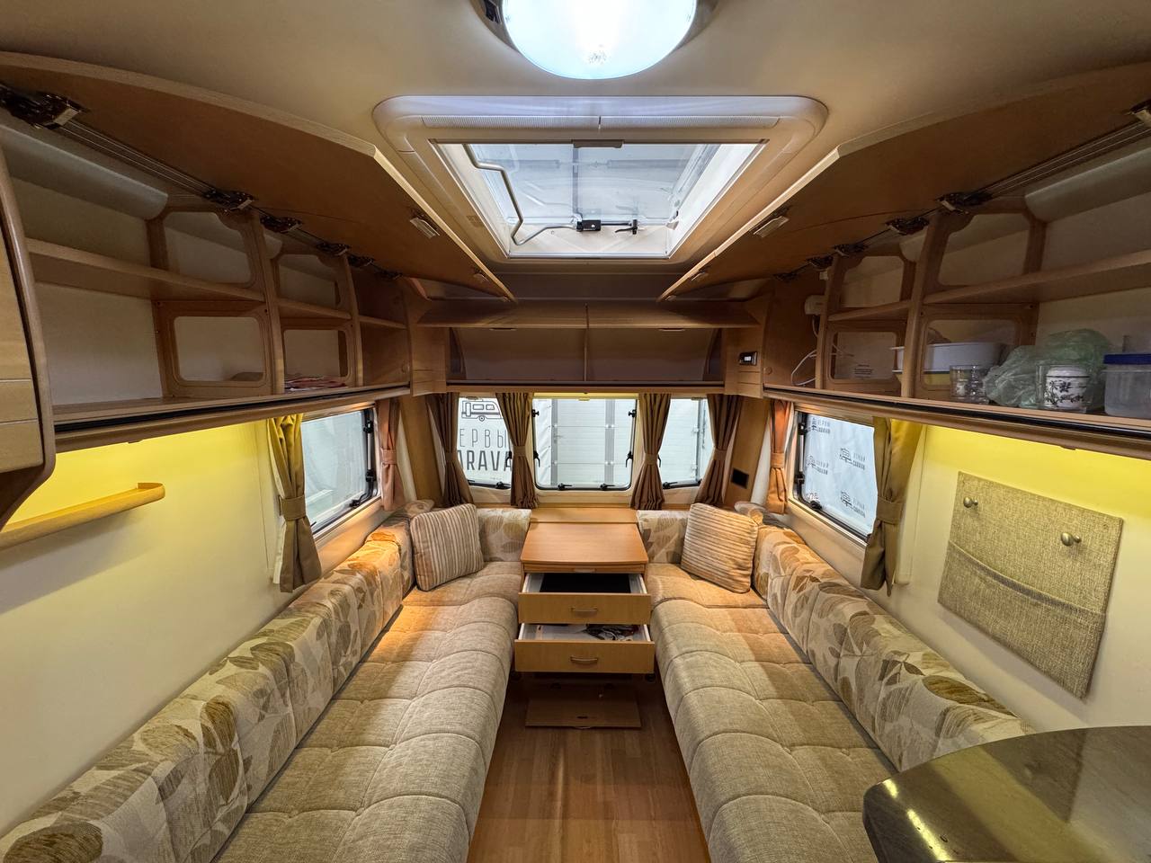Bailey Olympus 462 2011 фотография номер 45846