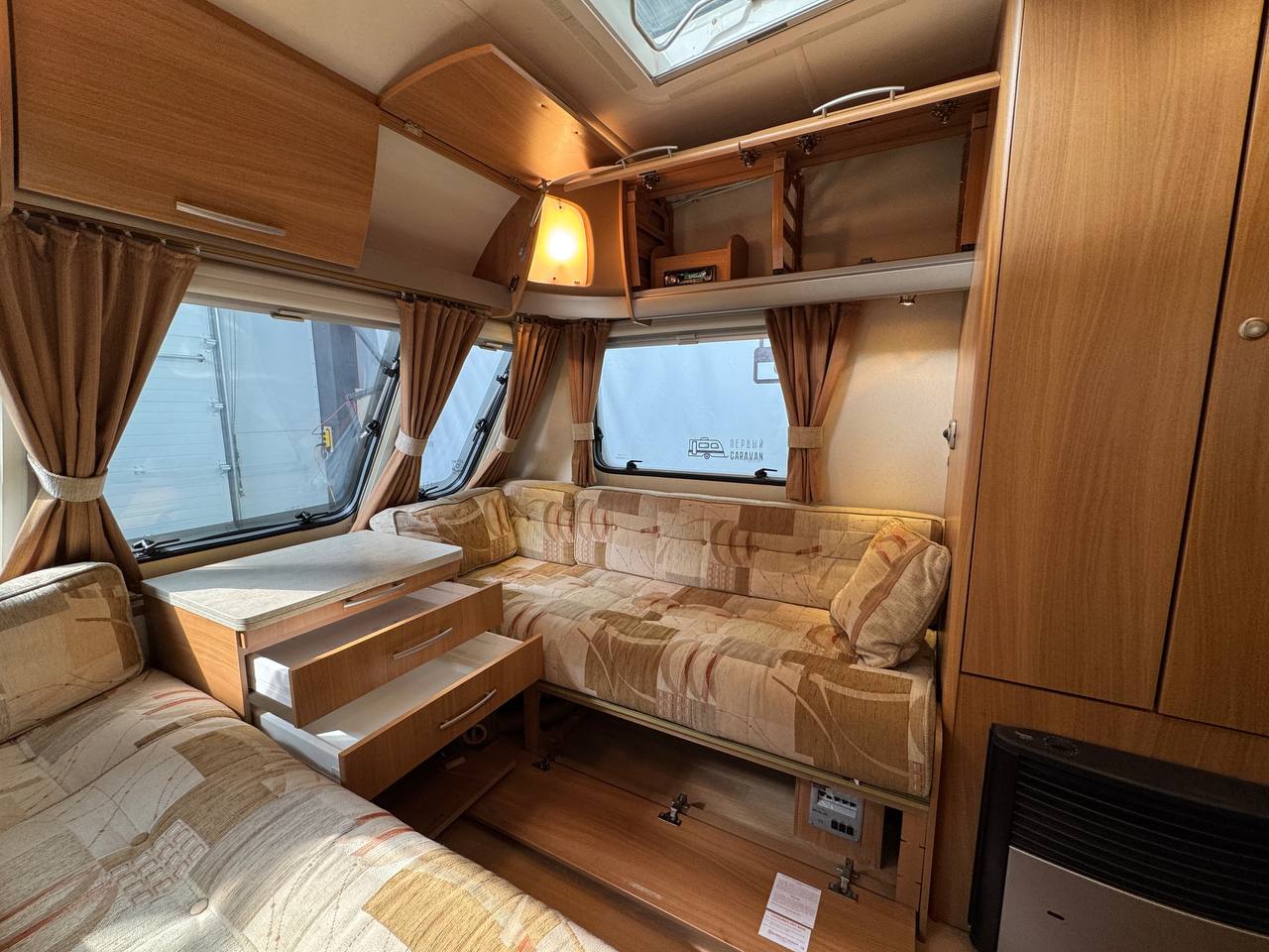 Swift Charisma 540 2009 фотография номер 45747