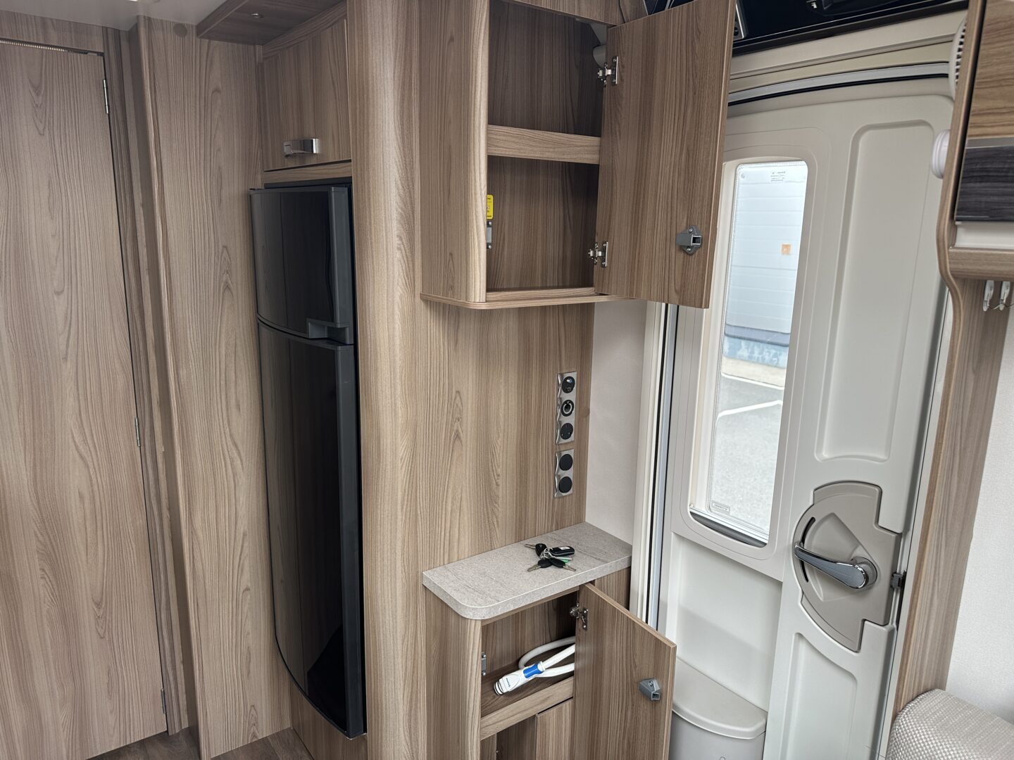 Swift Conqueror 650 2016 фотография номер 54356