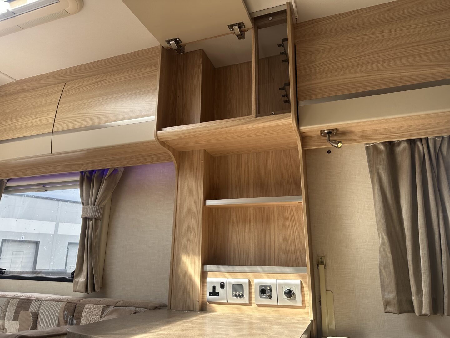 Coachman Amara 520/4 2011 фотография номер 54869