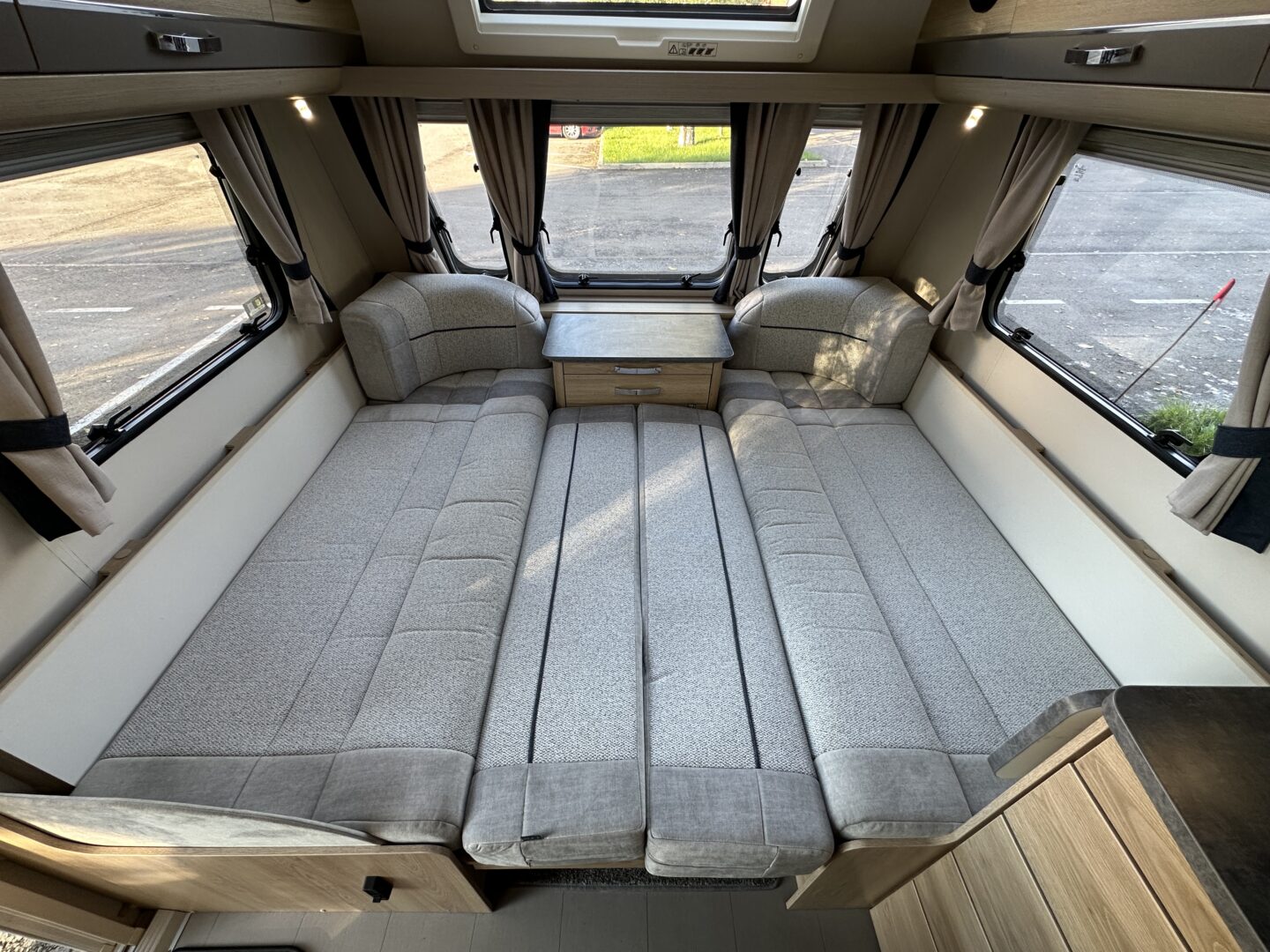 Elddis Chatsworth 868 2020 фотография номер 56117