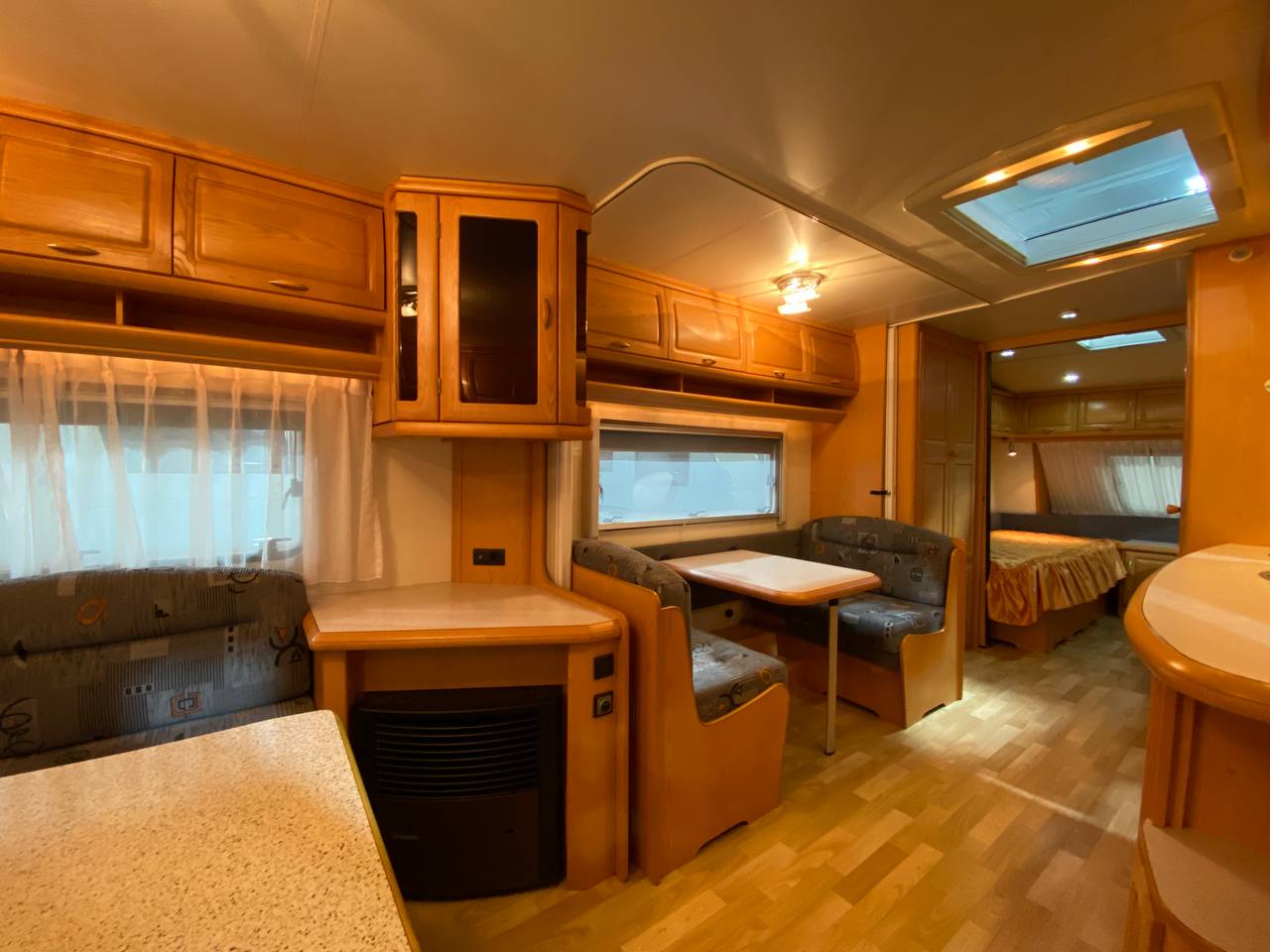 Hobby Prestige 720 UML 2005 фотография номер 34800