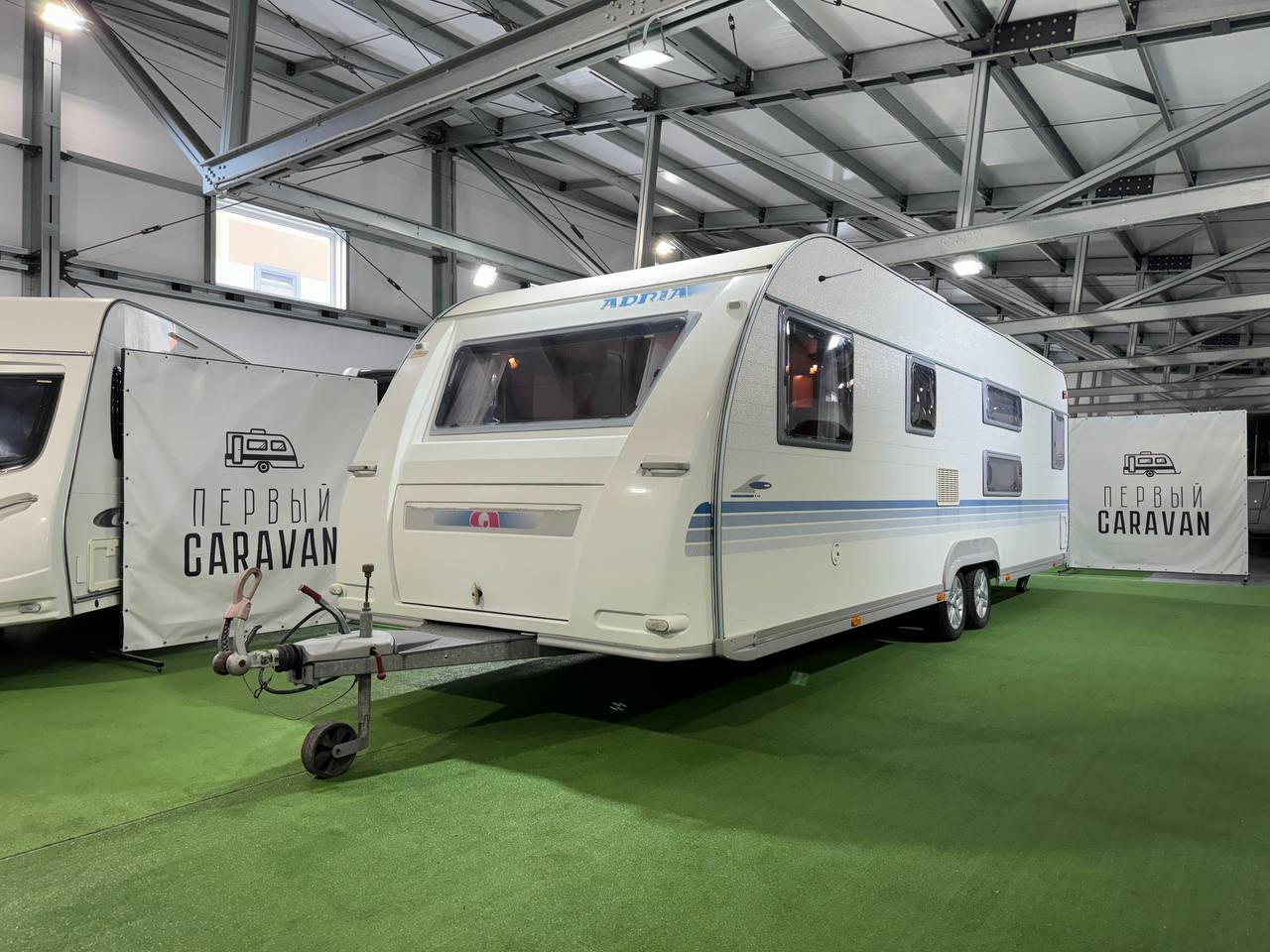 Adria Classica 743 UT 2007 фотография номер https://admin.1caravan.ru/wp-content/uploads/2024/07/1-7.jpg