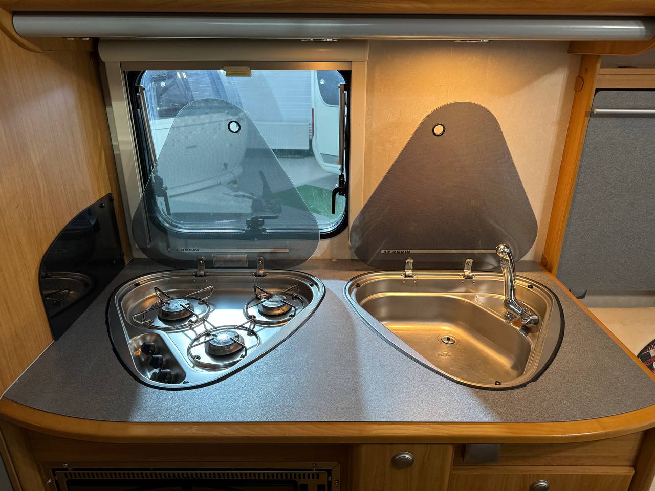 Adria Classica 743 UT 2007 фотография номер 39412